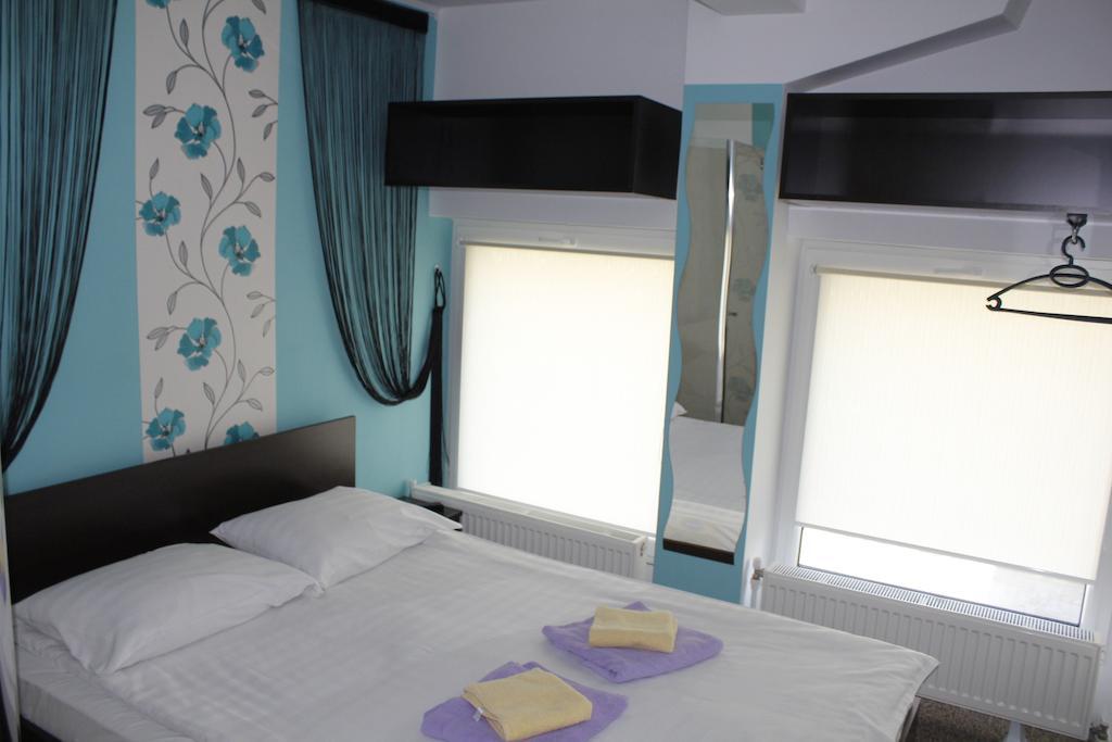 Hotel Lux Divina 3*