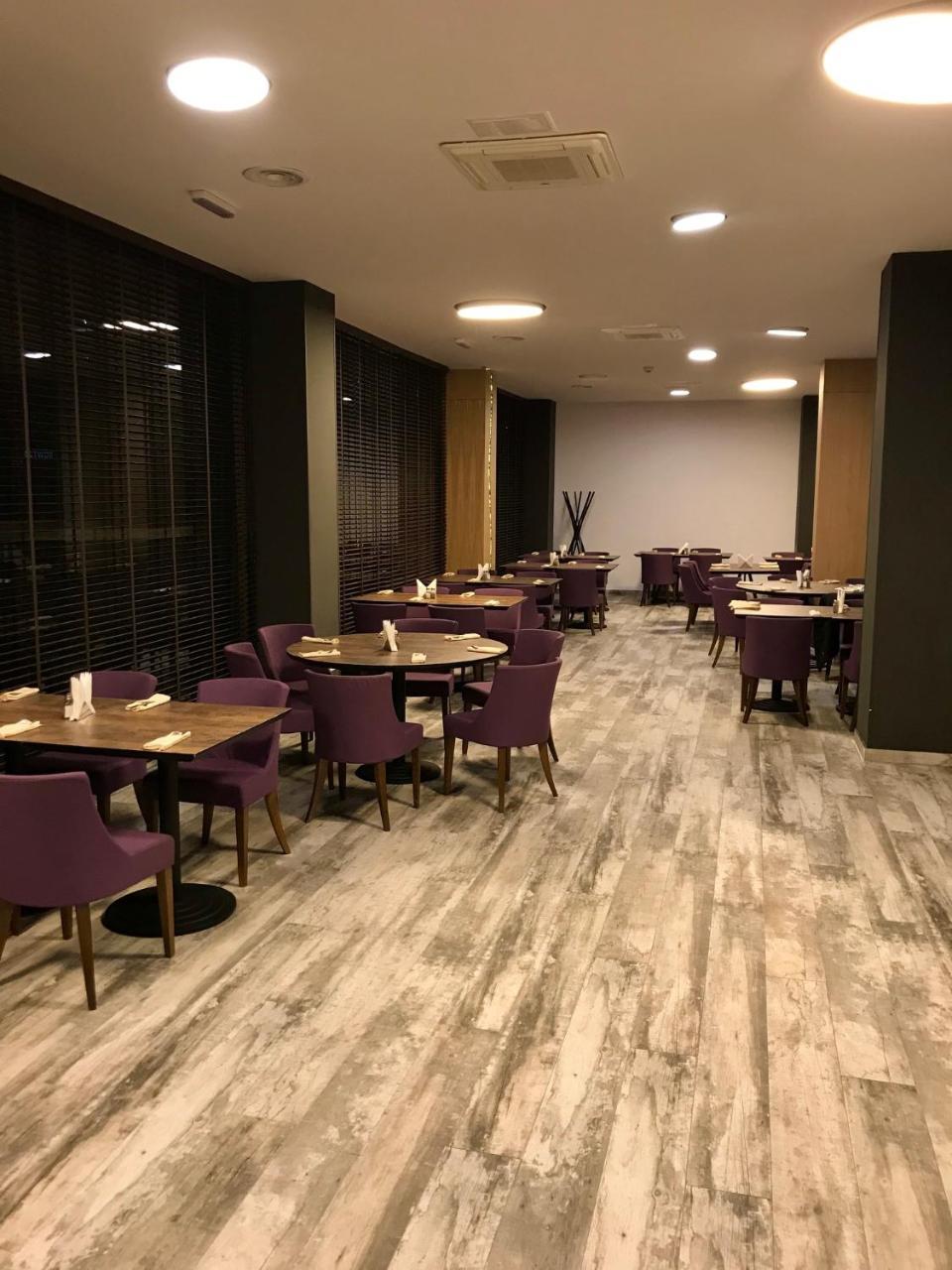Lux Divina Hotel
